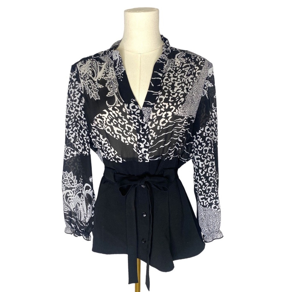 Signature by Larry Levine Black and White Blouse